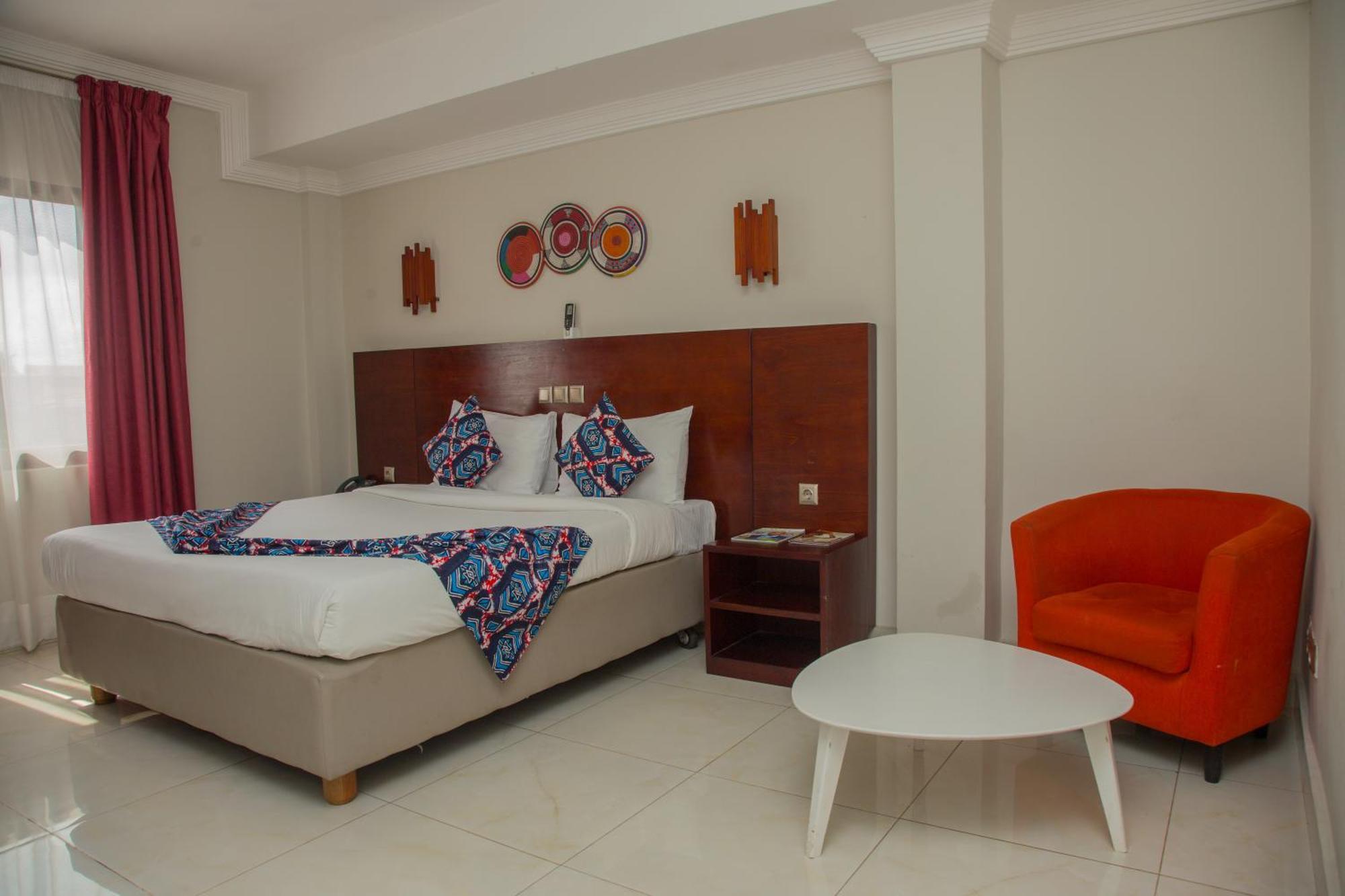 Hotel La Rose Blanche 阿比让 外观 照片