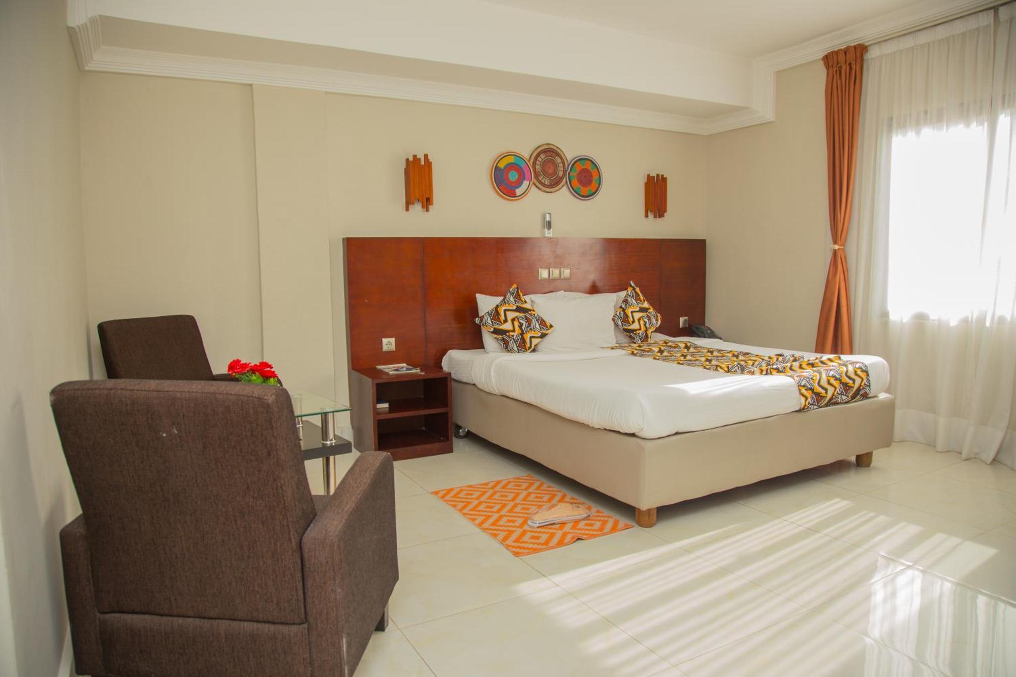 Hotel La Rose Blanche 阿比让 外观 照片